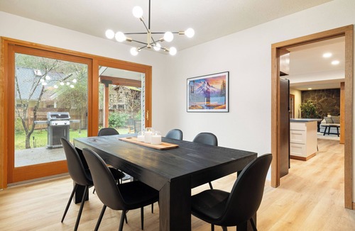 Mount Hood Village House | Timber Base Camp-4 Bedroom, 3 living spaces, Game room & Hot tub