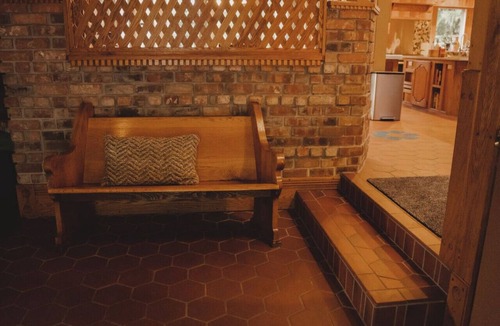 Port Angeles Ski Chalet | Timber Chalet Retreat - Hot Tub & Fire Pit