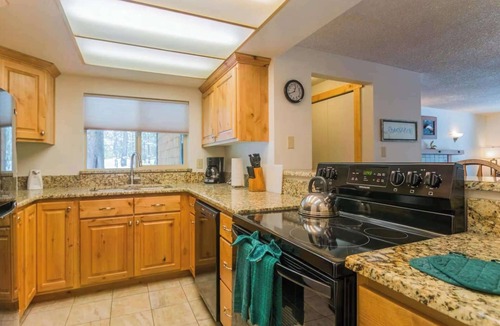 Island Park Apartment | Timbers at Island Park Village Resort 2BR Condo