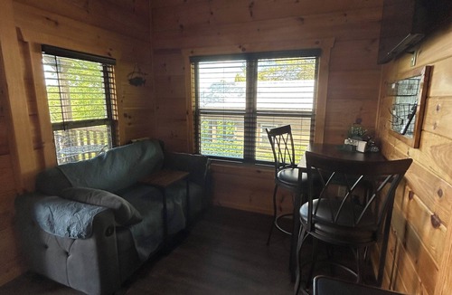 Newport Cabin | Tiny cabin with river and mountain views in Newport TN.