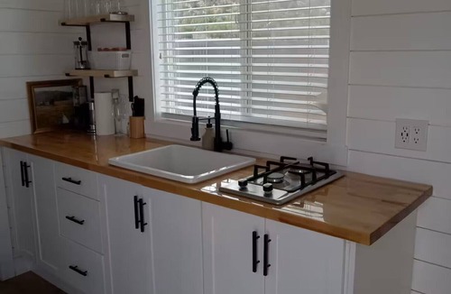 Apple Valley House | Tiny Home Near Zion National Park with Breathtaking Views, Star Gazing, Hot Tub
