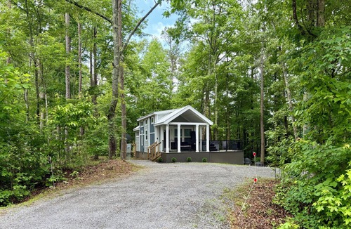 Mentone Cottage | Tiny House minutes from the HEART of MENTONE