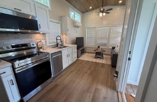 Vicksburg House | TowBoat Terrace | MS River View Retreat