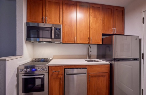 Medford Hotel | TownePlace Suites by Marriott Medford