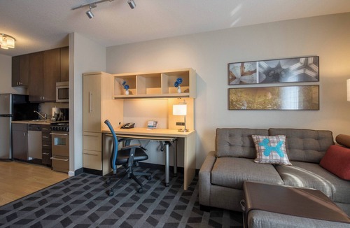 Bonneville Hotel | TownePlace Suites by Marriott Orem