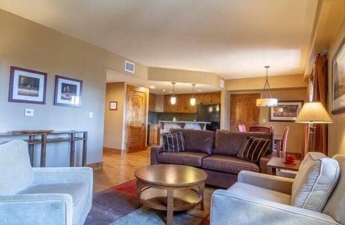 Tamarack Apartment | Trail's End | Includes Two 1-Day Lift Tickets