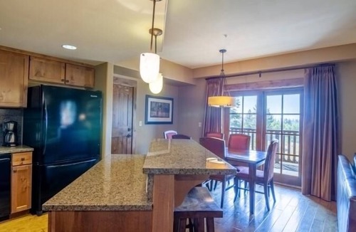 Tamarack Apartment | Trail's End | Includes Two 1-Day Lift Tickets