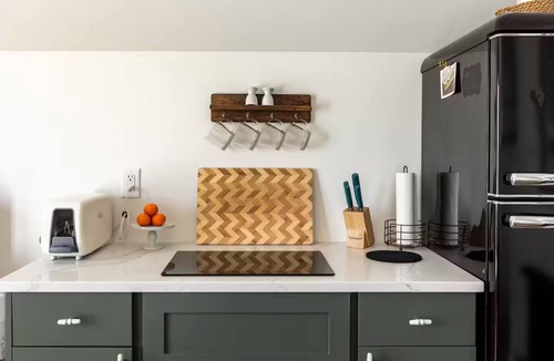 Virgin Apartment | Tranquil 1-bedroom studio loft in charming Virgin