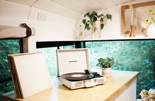 Summit House | Tucked Away Skoolie Experience #gloriatheskoolie