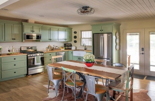 Russellville House | Turkey Path Ranch Homestead