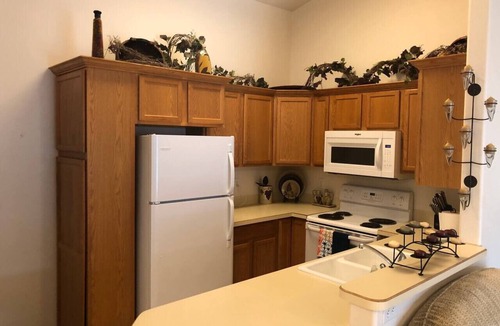 Pocatello Villa | Tuscan Townhome @ ISU | PMC | Front & Back Patio