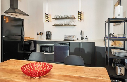 White Salmon Apartment | Two-bedroom penthouse-located downtown White Salmon, suite 14