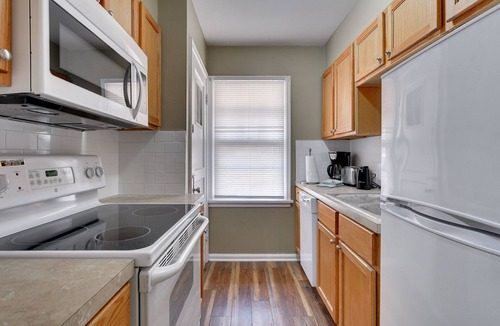 Dundee-Happy Hollow Historic District House | Two bedroom townhouse, minutes from the UNMC