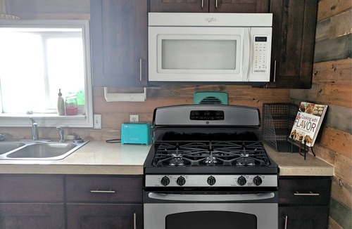 Dingle House | TWO HOMES 20 min from Bear Lake, sleeps 30 +RV