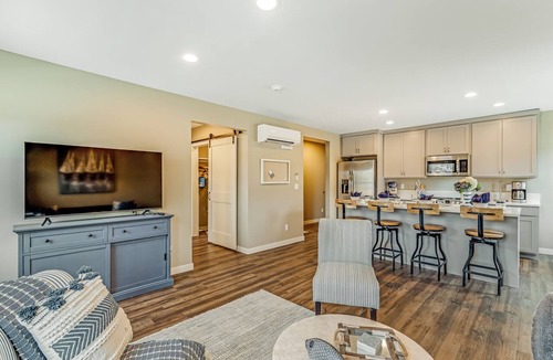 Poulsbo Condo | Two waterfront condos with High-Speed WiFi and Private Washer/Dryer Sets!