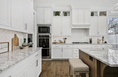 Garden City House | Ultimate Vacay Home in Fam Friendly Neighborhood! Spacious Living | Gourmet Kitchen