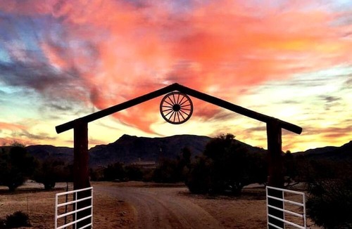 Jean Cabin | Unique Glamping Getaway on a Dude Ranch near Las Vegas, Nevada