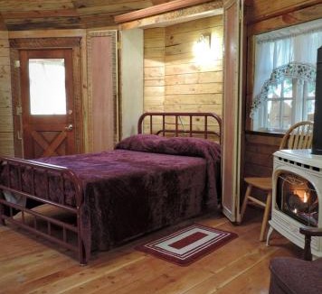 White Salmon House | Unique Yurt Rental with a Hot Tub in White Salmon, Washington