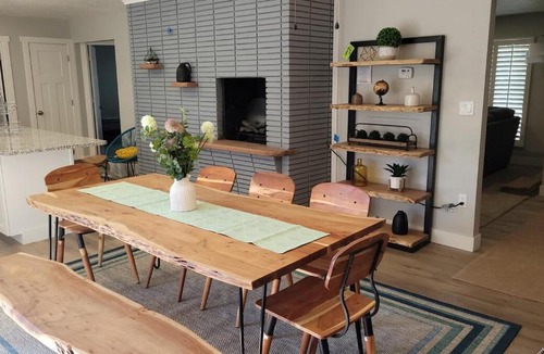 Logan Apartment | Updated 4-bedroom home centrally located in Logan