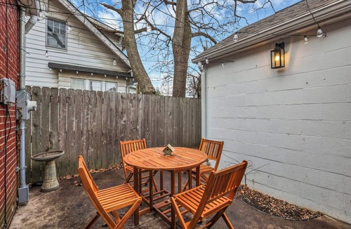Clintonville House | Updated 4BR 2B Clintonville Cape Cod Close To OSU & Downtown