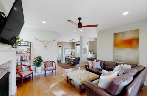 Harris Ranch House | Updated home on corner lot with fireplace, private patio, grill & quiet location