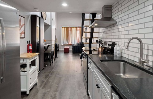 Barths Apartment | Updated Loft in a Convenient Area!