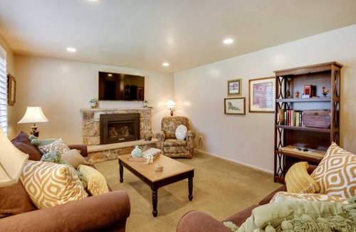 Taylorsville Apartment | Updated Ranch Apartment w/Deck - 9 Mi to Downtown