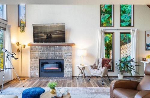 Kenmore House | Uplake Forest Retreat