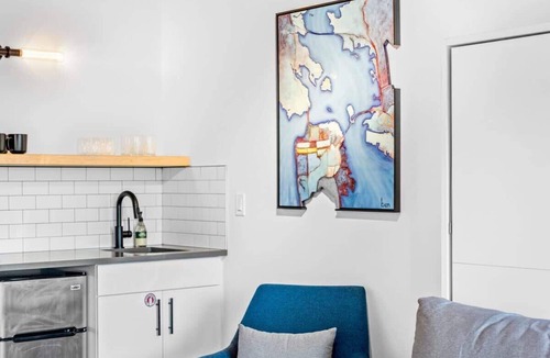 West Central Apartment | Uprise 2 Bridgewater Lofts