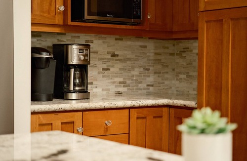 Flagstaff House | Upscale, Nature Views, Family Retreat for a great Mountain Getaway