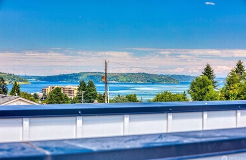 West End House | Upscale - New Build - Puget Sound View - EV - Home#1