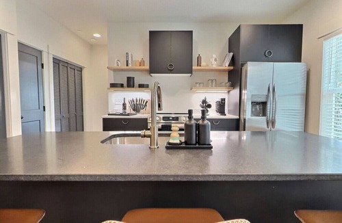 Forest Park Apartment | Upscale Stay, Free Parking, Walk to Eats and Parks