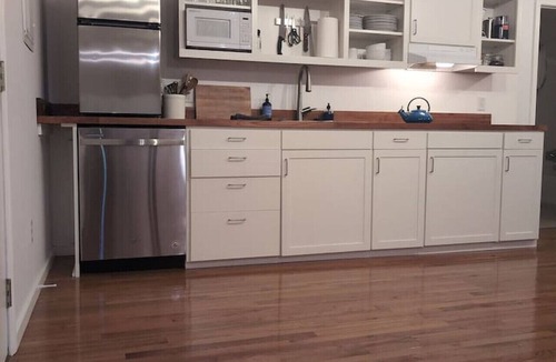 Oakridge Apartment | Uptown Hideaway #2: Clean, Comfortable, Spacious