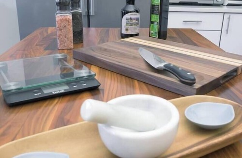 Greenwood House | Urban Modern Townhouse Walk to Wonderful Shops, Restaurants & Coffee