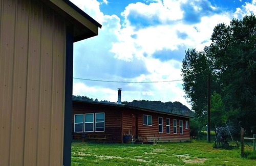 Red Wing Cabin | Vacation Hideaway Cabin in the mountains!
