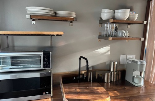Vashon Island House | Vashon Island Tiny Home Near Island Center Forest