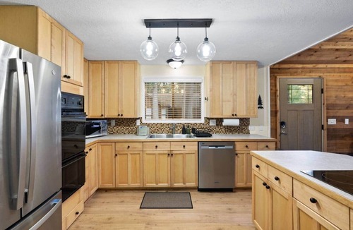 Mount Hood Village House | Venture Tale Lodge