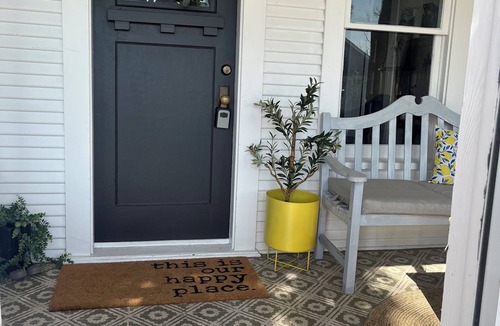 Emmett House | Vintage Small Town Charmer
