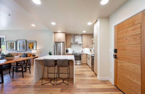 Tamarack Resort Condo | Virolet | Includes Two 1-Day Lift Tickets