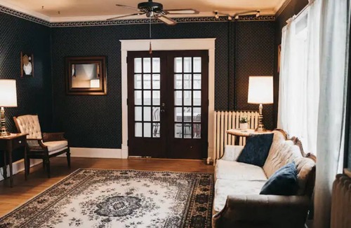 Bismarck House | Voted the Top short-term rental in BISMARCK!