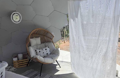 Monticello House | W-W: Stargazing Mirrored Dome