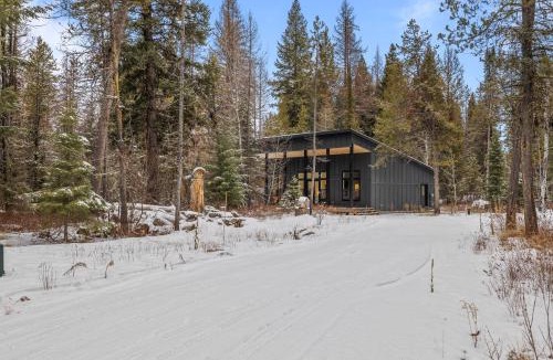 Wagon Wheel House | Wagon Wheel Hideaway - All season new build home near Tamarack Resort & Lake Cascade
