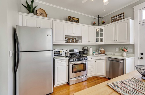 Dubuque House | Walk Downtown: Inviting Historic Home in Dubuque!