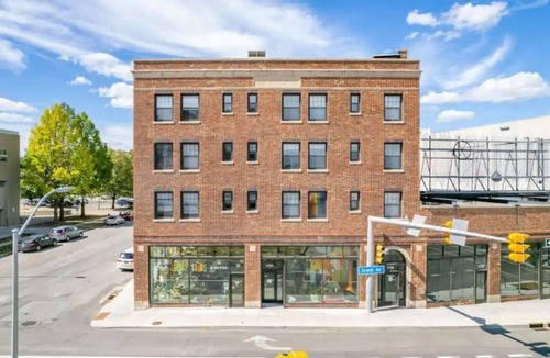 Downtown Des Moines Apartment | Walk to 3 Breweries! 1 Bed Apartment on Grand