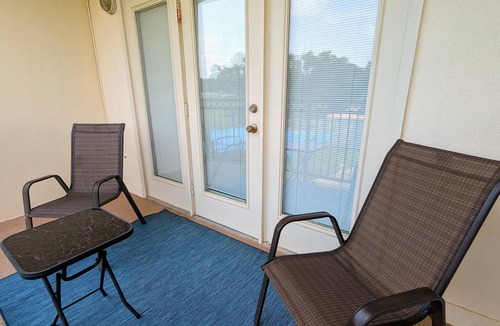 Biloxi Condo | Walk-to-Beach Condo with Resort Pool