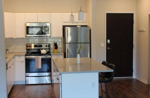 Ames Apartment | Walk to Campustown Cafes from Stylish Retreat