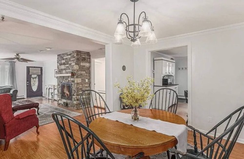 Charlevoix House | Walk to Downtown & Beach Luxury 3BR Charlevoix Retreat