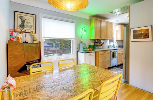 Ferndale House | Walk to Dtwn Ferndale: Quaint Home w/Private Yard