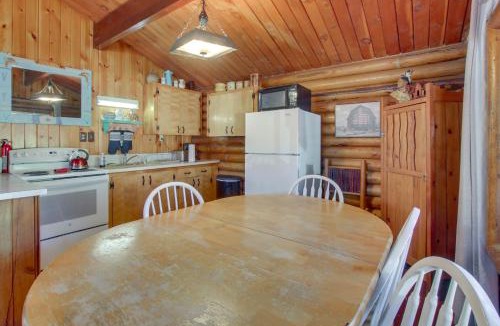 Lava Hot Springs House | Walk to Lava Hot Springs Pools from Cozy Cabin!