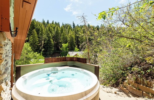 Park City House | Walk to Main St | 5BR w/Elevator, Hot Tub & 4 Decks